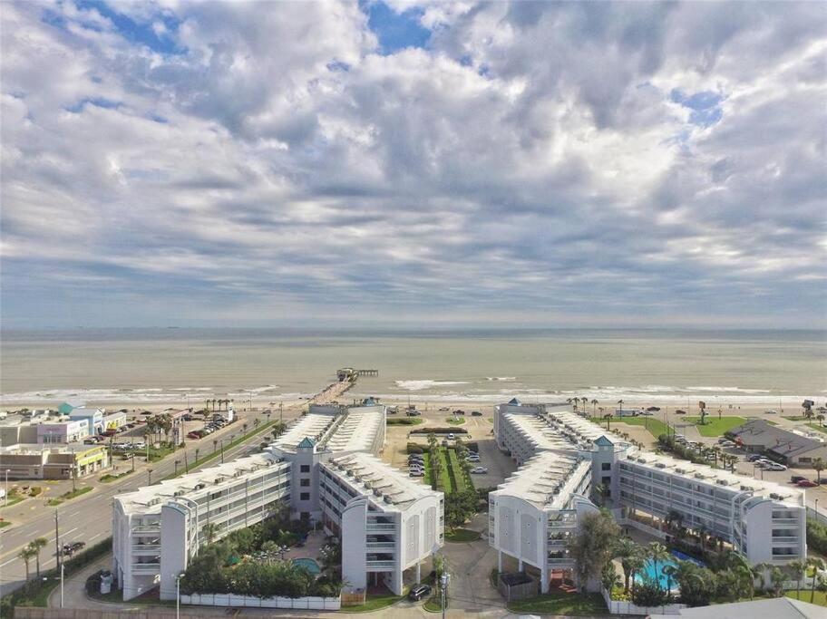 Gypsea Blu Beach Condo Steps To The Beach Galveston Buitenkant foto